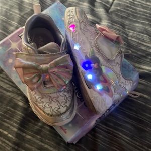 Toddler sneakers